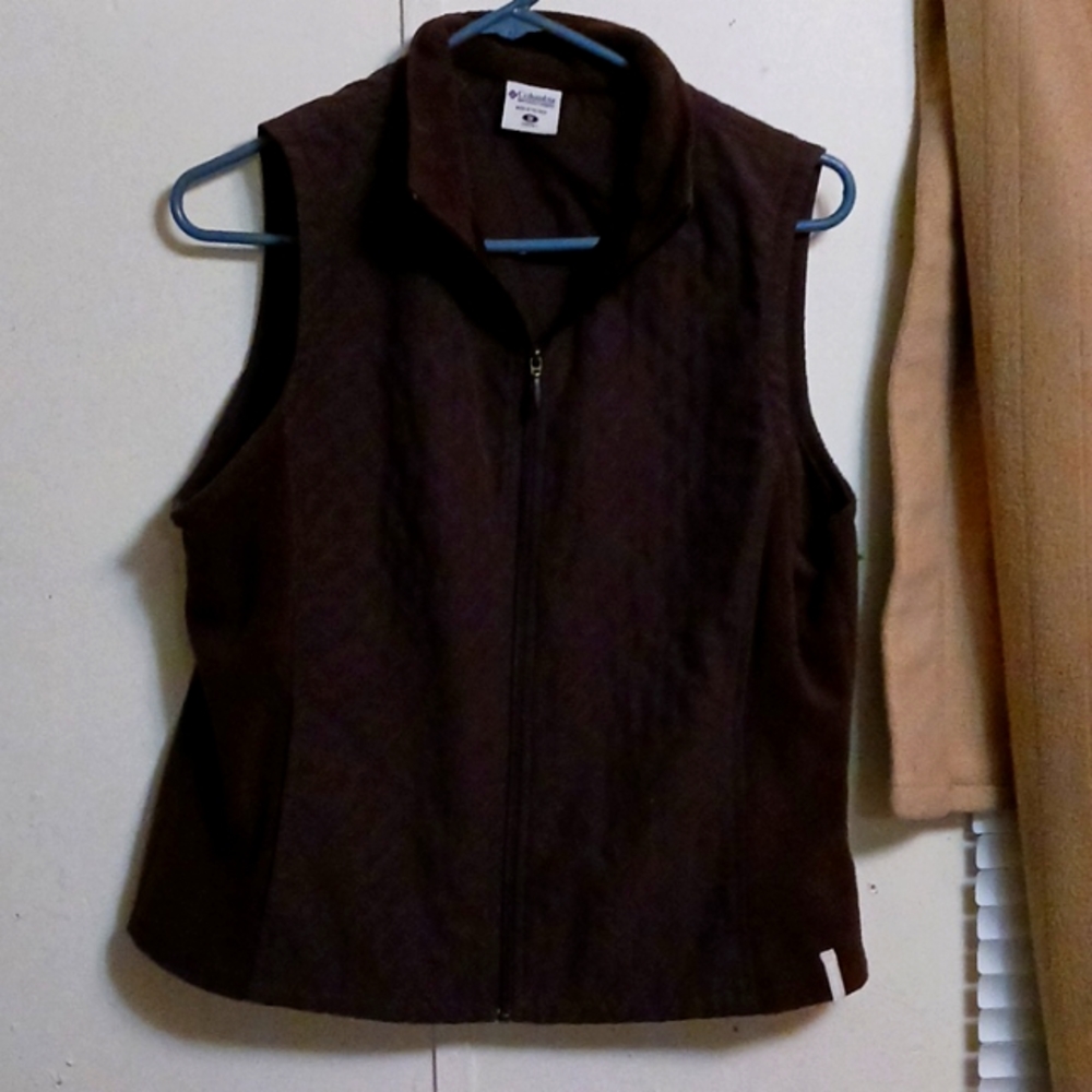 Brand new Columbia vest